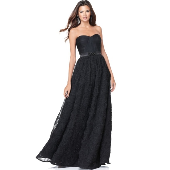 Adrianna Papell Dresses & Skirts - Adrianna Papell Black Pleat Strapless Rosette Gown